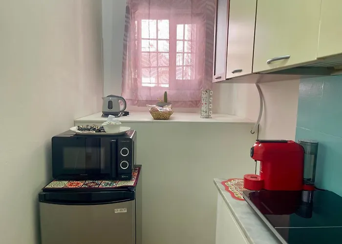 La Casuzza Del Borgo Hébergement de vacances *