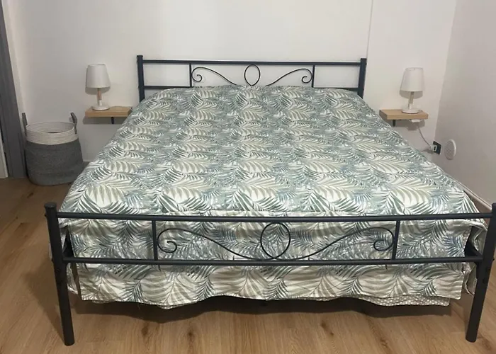 Nyaraló La Casuzza Del Borgo *